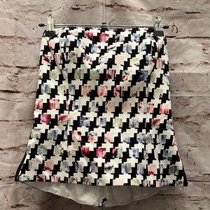 White House Black Market Black and Multicolor Crop Top